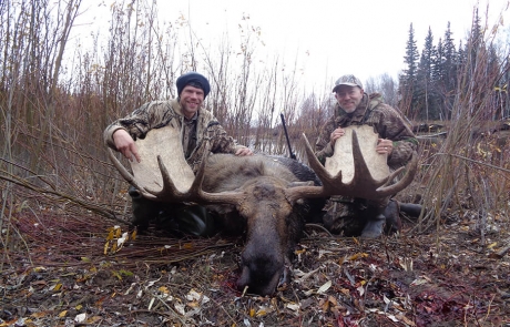 Guided-Moose-Hunt-in-Alaska
