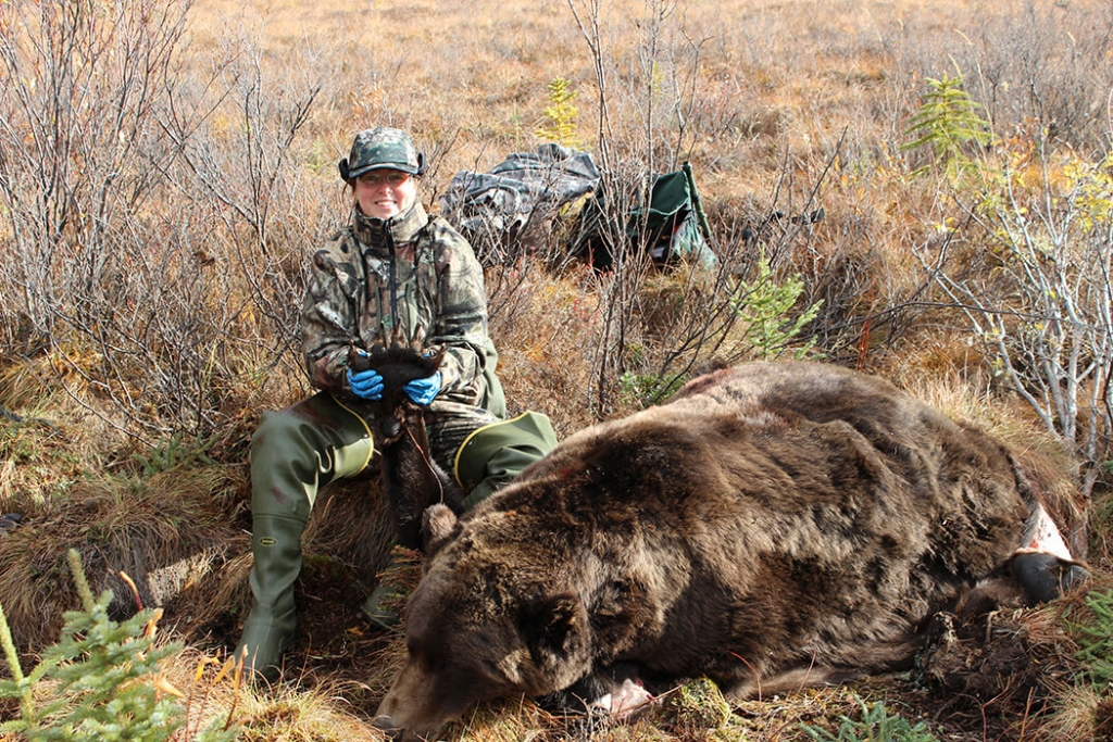 Alaska Moose, Bear & Other Hunting Prices